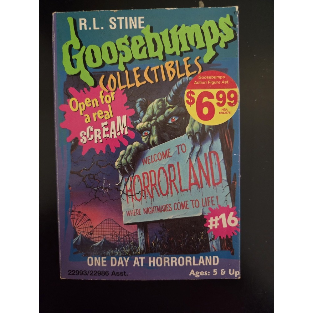 1996 GOOSEBUMPS COLLECTIBLES #16 ONE DAY AT HORRORLAND FIGURE IN BOX Brand New